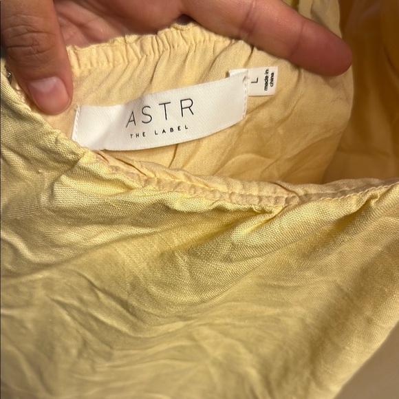 ASTR THE LABEL - Picture 8 of 8
